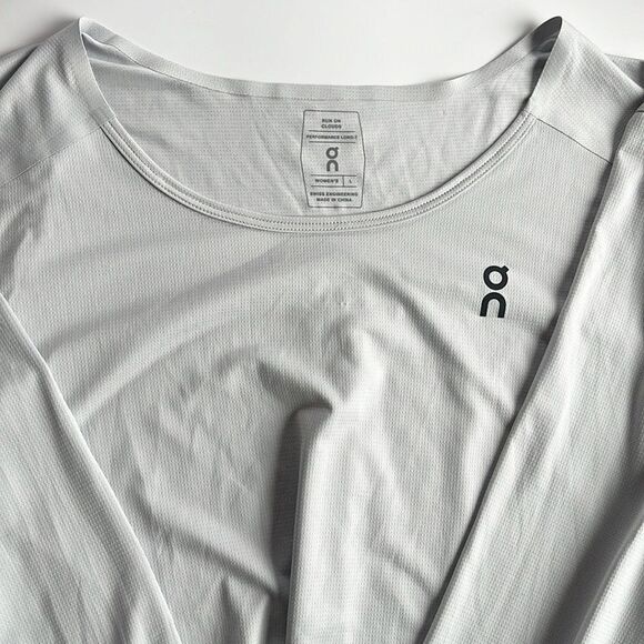 On Running Glacier Performance Long-Sleeve Running Shirt Size Large - Picture 8 of 16